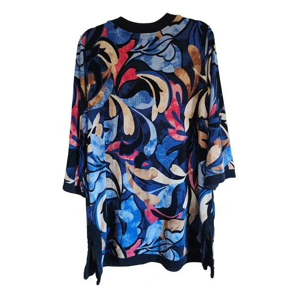 Chicos Travelers 3 Border Print Sit Neck Floral Slinky 3/4 Sleeve Tunic Top - Picture 4 of 9